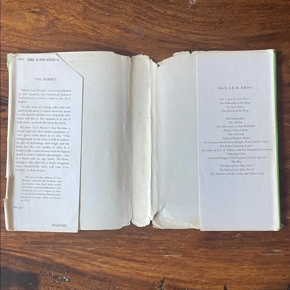 Vintage Tolkien THE HOBBIT Green Hardcover Book with Original Dust Jacket 80s - Picture 15 of 16